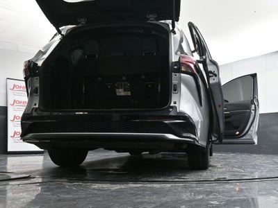 2023 Toyota Sienna XSE 7 Passenger