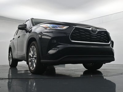 2022 Toyota Highlander Limited