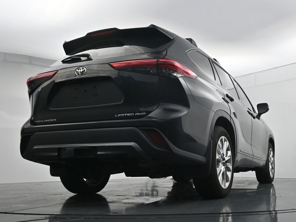 2022 Toyota Highlander Limited