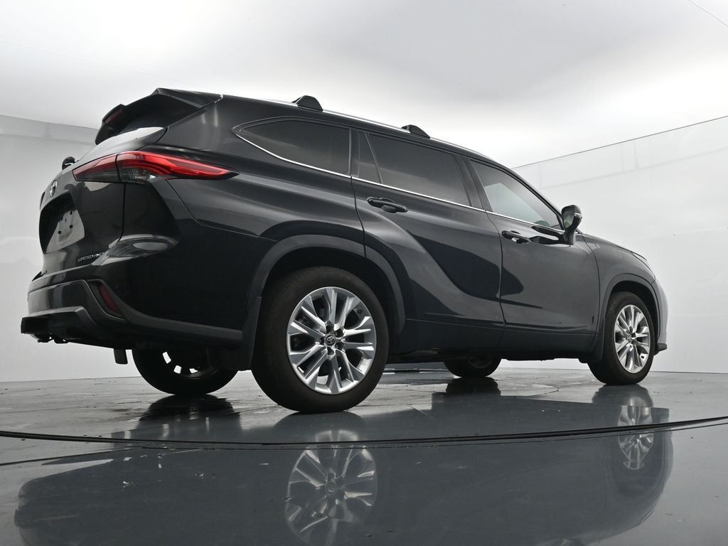 2022 Toyota Highlander Limited