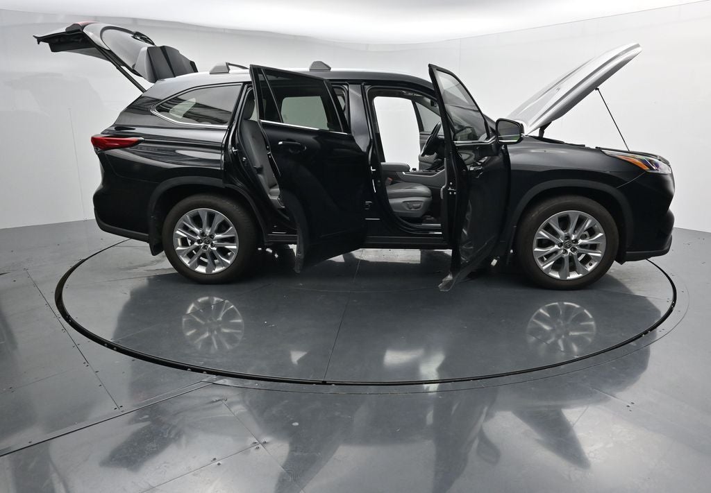 2022 Toyota Highlander Limited