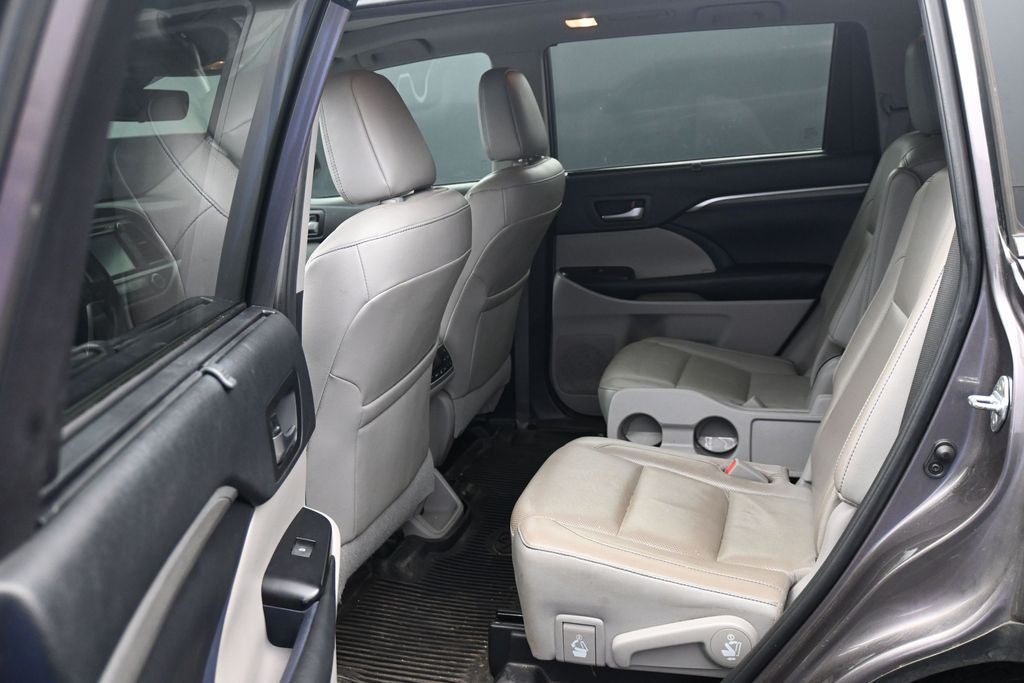 2019 Toyota Highlander Limited Platinum