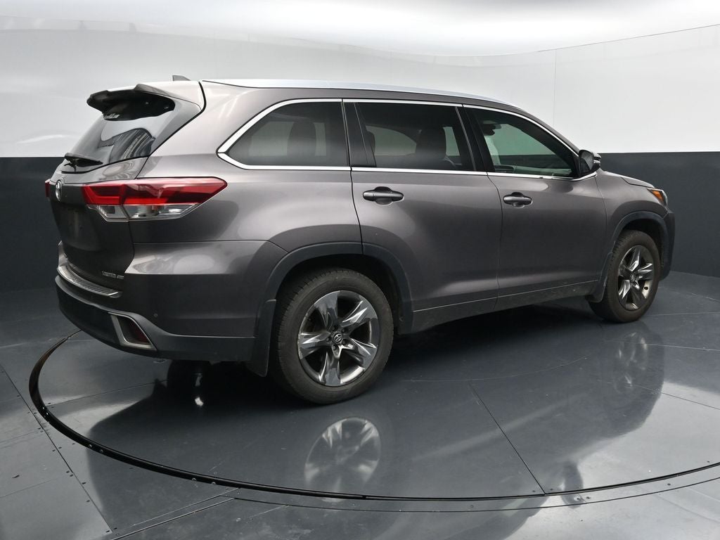 2019 Toyota Highlander Limited Platinum