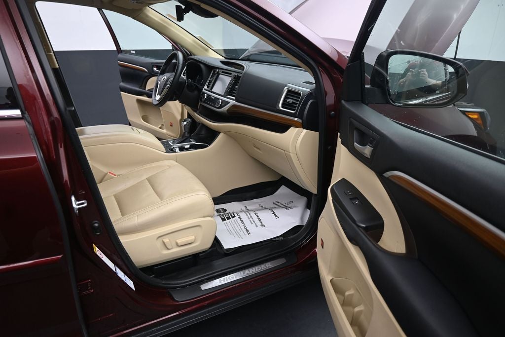 2018 Toyota Highlander Limited Platinum