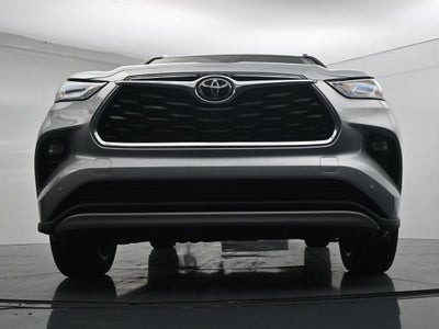 2025 Toyota Highlander Platinum