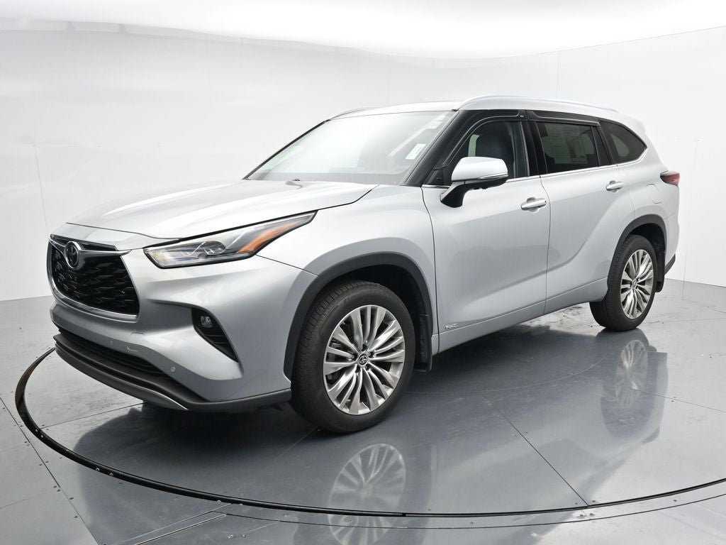 2025 Toyota Highlander Platinum