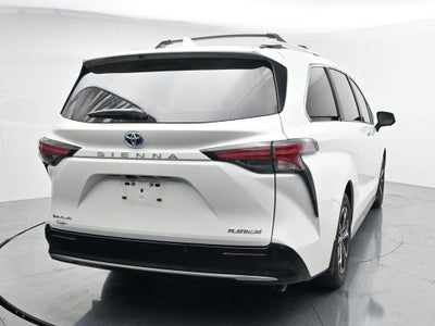 2025 Toyota Sienna Platinum 7 Passenger