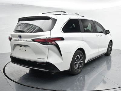 2025 Toyota Sienna Platinum 7 Passenger