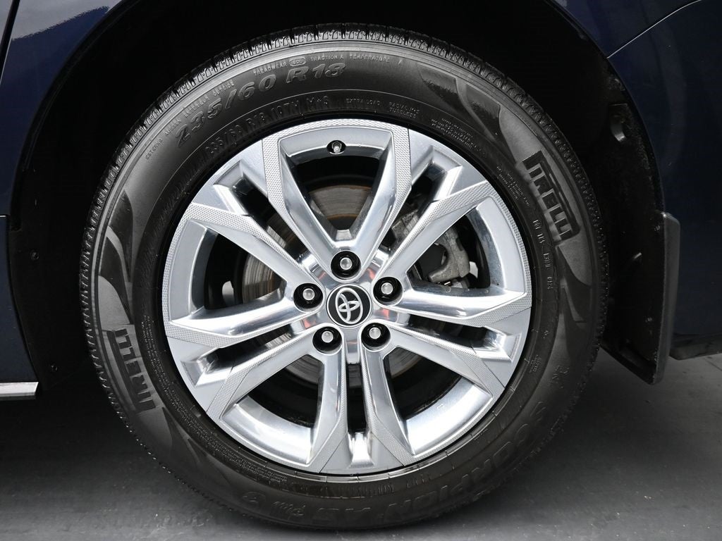 2021 Toyota Sienna Platinum 7 Passenger