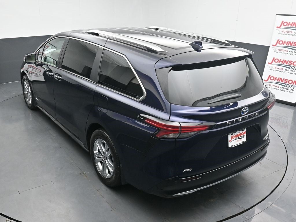 2021 Toyota Sienna Platinum 7 Passenger