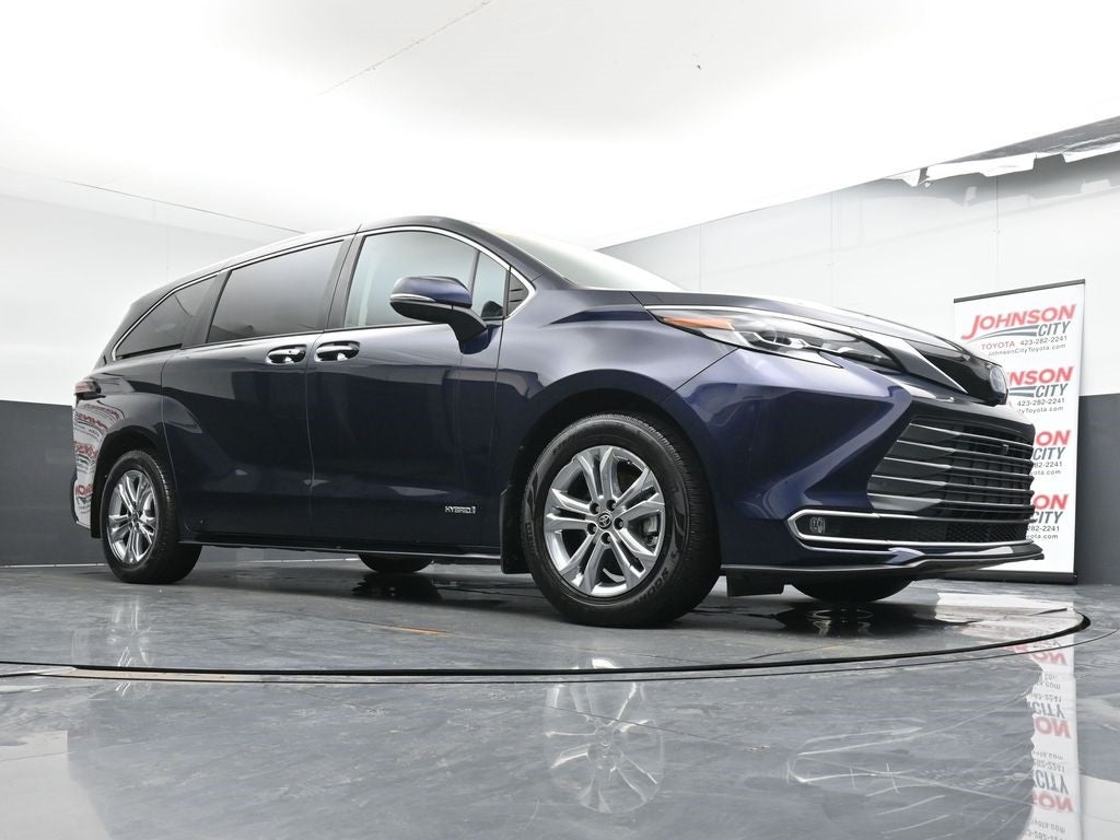 2021 Toyota Sienna Platinum 7 Passenger