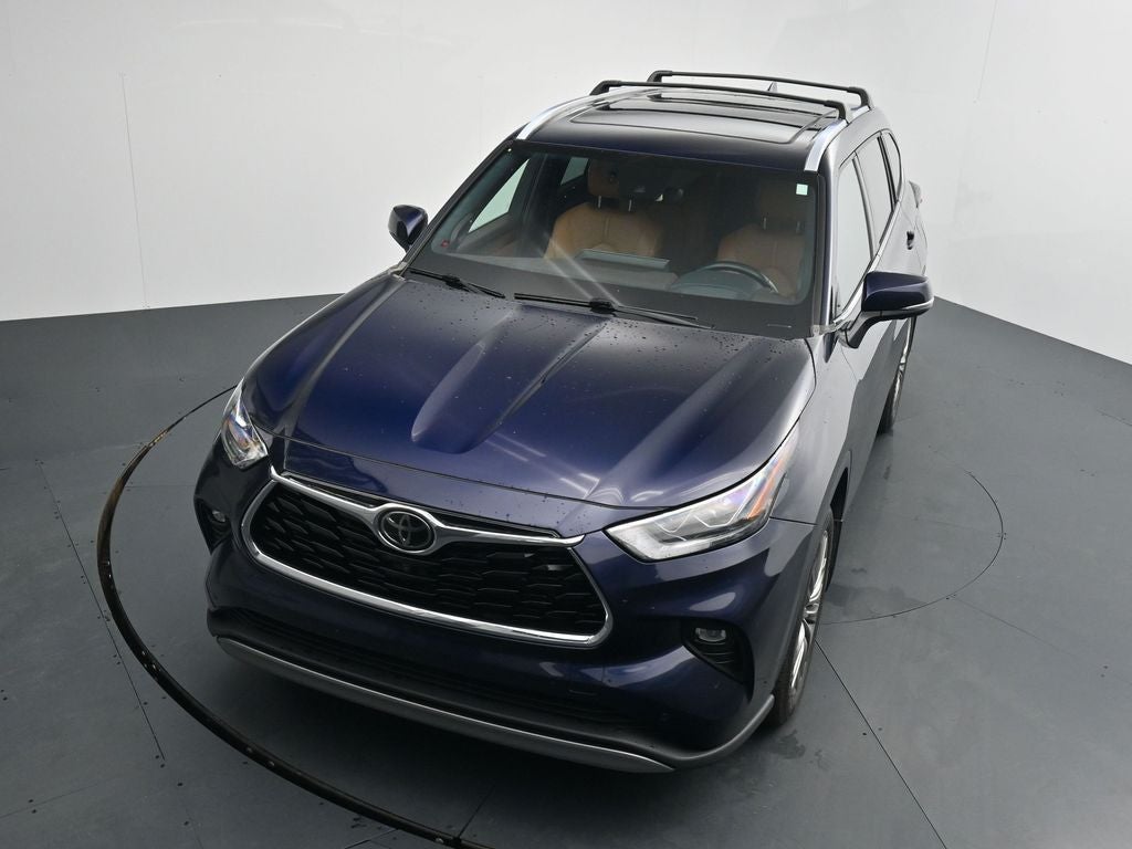 2022 Toyota Highlander Platinum