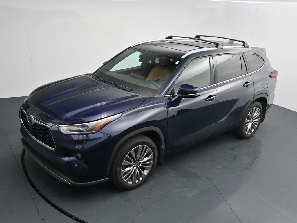 2022 Toyota Highlander Platinum