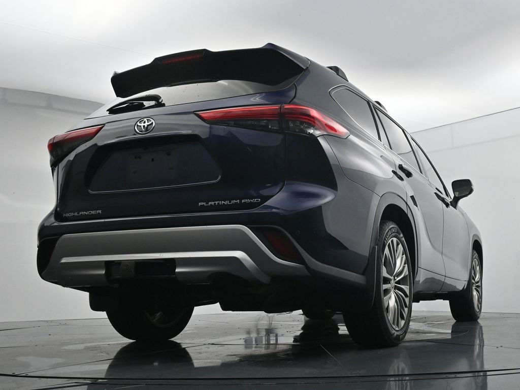2022 Toyota Highlander Platinum