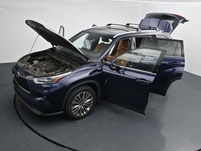 2022 Toyota Highlander Platinum