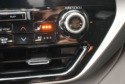 2020 Toyota Highlander Platinum