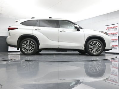 2021 Toyota Highlander Platinum
