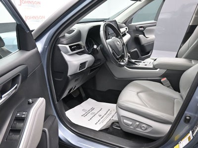 2020 Toyota Highlander XLE