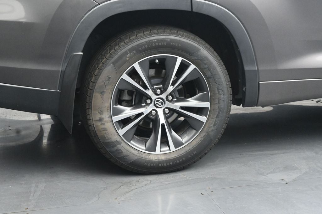 2016 Toyota Highlander XLE V6