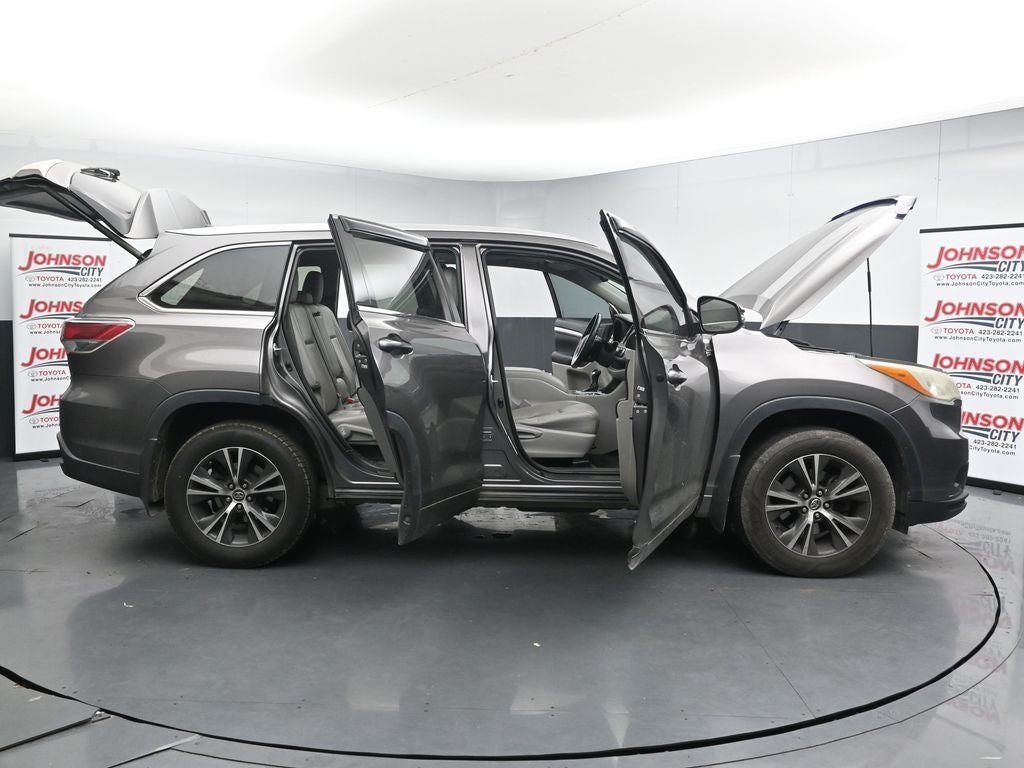 2016 Toyota Highlander XLE V6