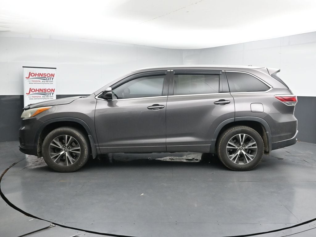 2016 Toyota Highlander XLE V6