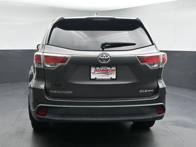 2016 Toyota Highlander XLE V6