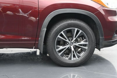 2016 Toyota Highlander XLE V6
