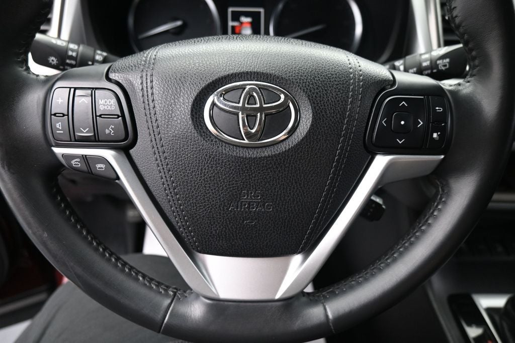 2016 Toyota Highlander XLE V6