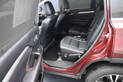 2016 Toyota Highlander XLE V6