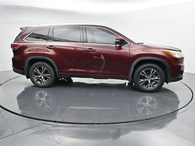 2016 Toyota Highlander XLE V6