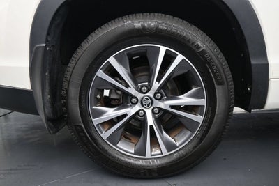 2016 Toyota Highlander XLE V6