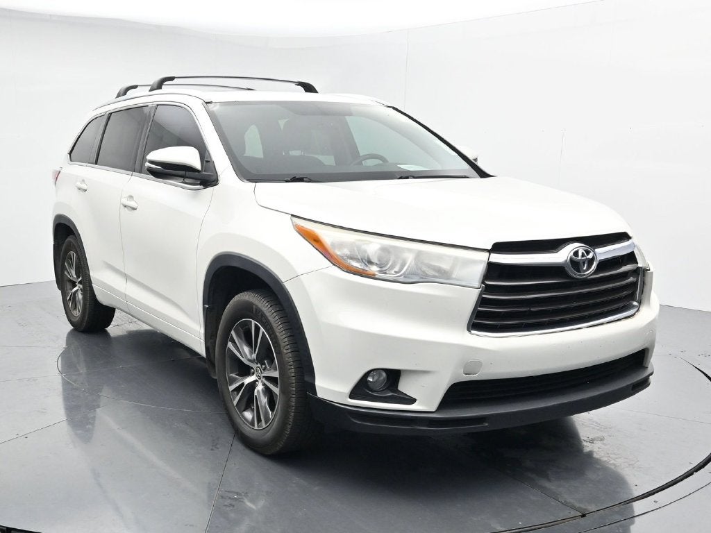 2016 Toyota Highlander XLE V6
