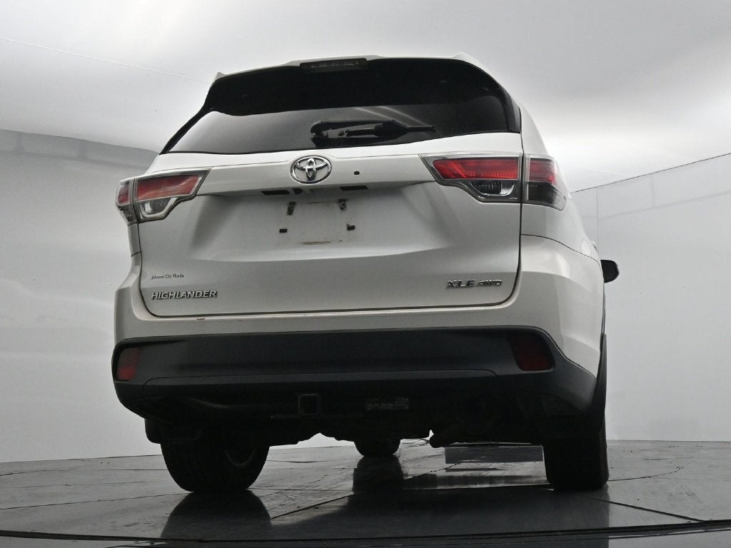 2016 Toyota Highlander XLE V6