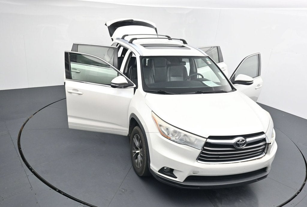 2016 Toyota Highlander XLE V6