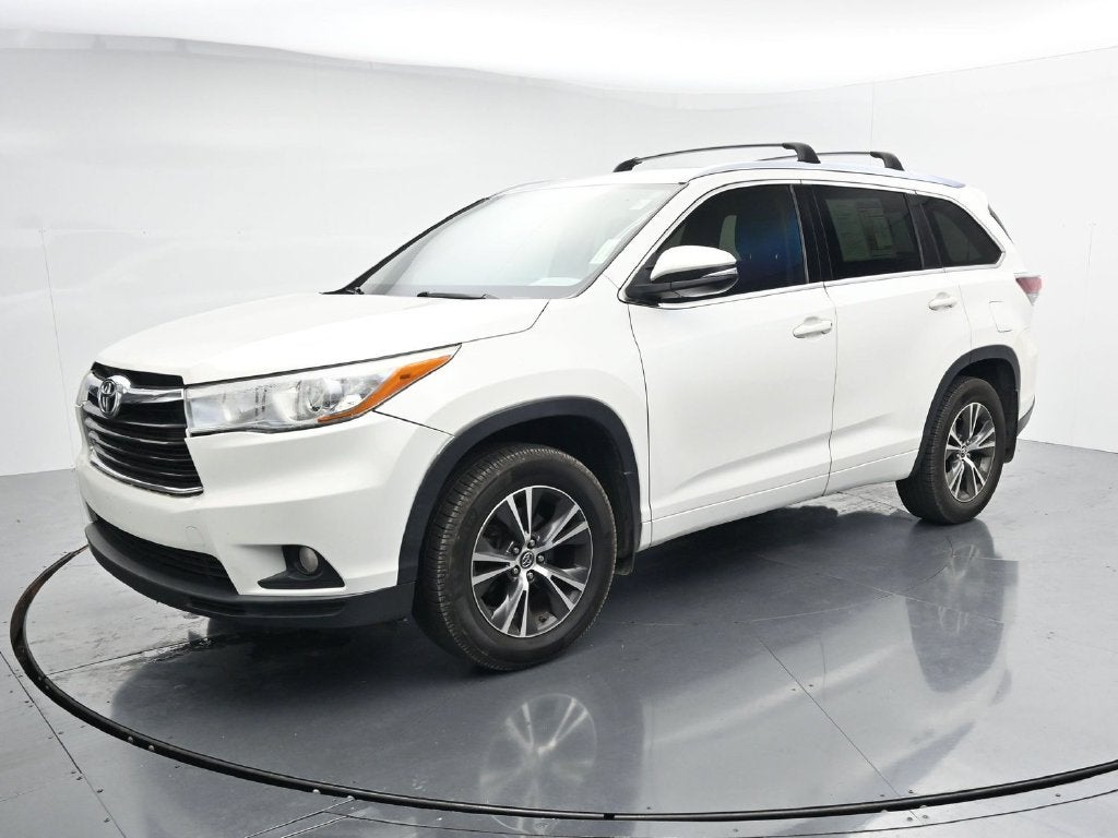 2016 Toyota Highlander XLE V6