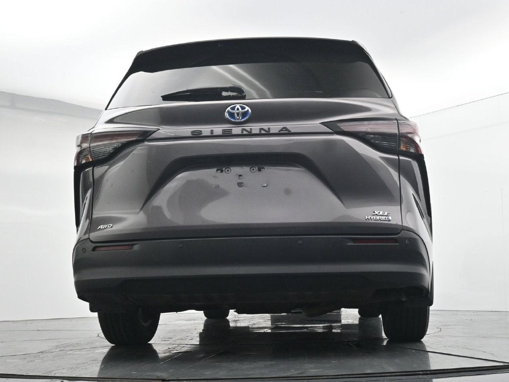 2023 Toyota Sienna XLE 7 Passenger