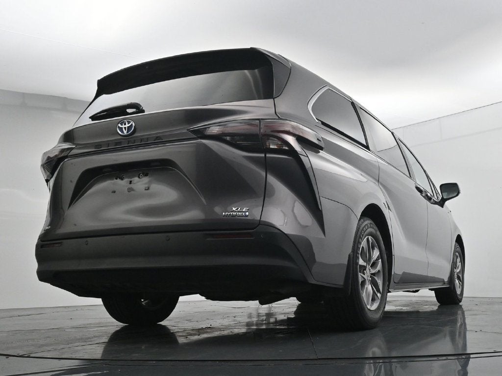 2023 Toyota Sienna XLE 7 Passenger