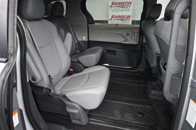 2021 Toyota Sienna XLE 7 Passenger
