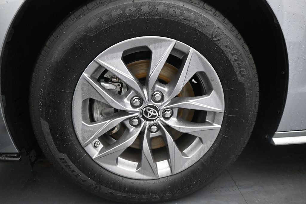 2021 Toyota Sienna XLE 7 Passenger