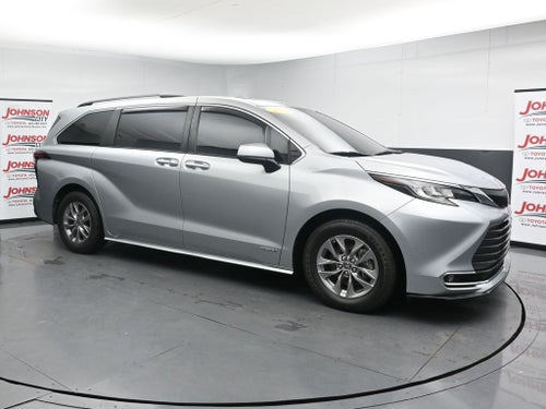 2021 Toyota Sienna XLE 7 Passenger