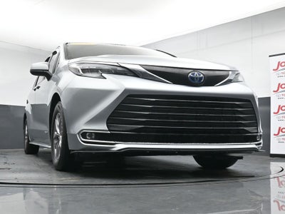 2021 Toyota Sienna XLE 7 Passenger