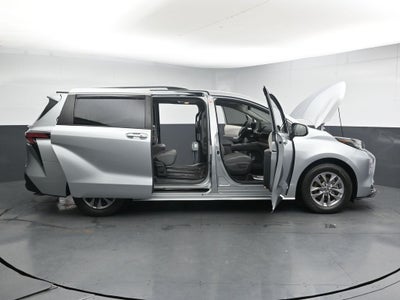 2021 Toyota Sienna XLE 7 Passenger