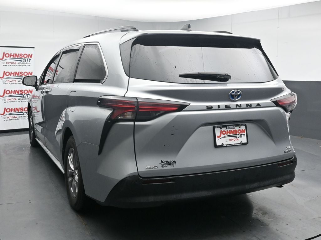 2021 Toyota Sienna XLE 7 Passenger