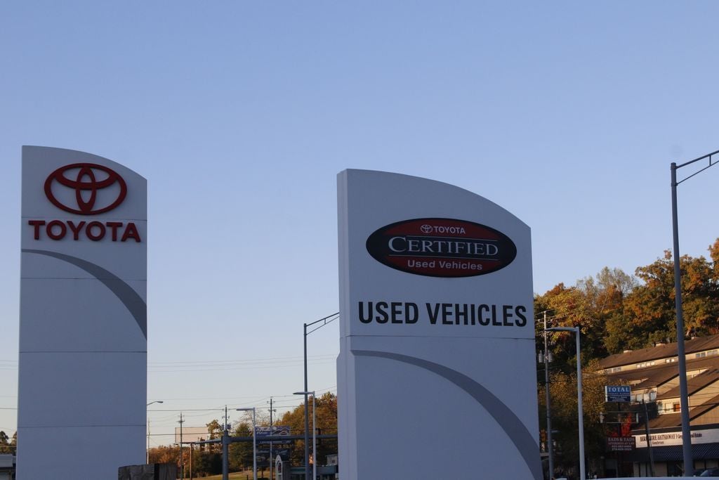 2016 Toyota Sequoia Limited