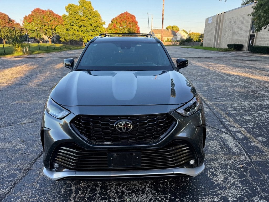 2022 Toyota Highlander XSE