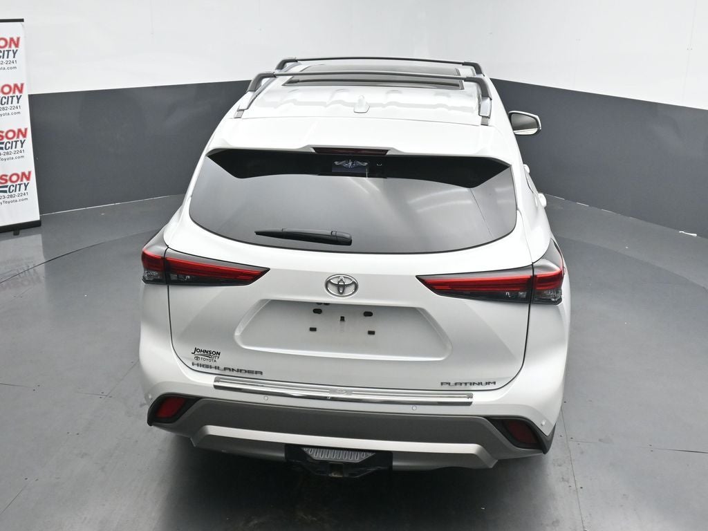 2023 Toyota Highlander Platinum