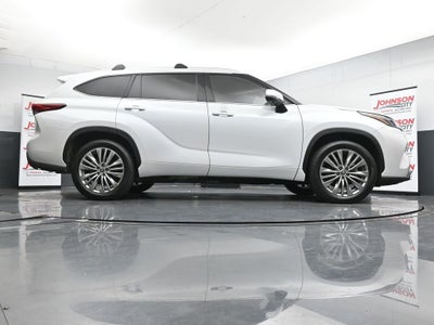 2023 Toyota Highlander Platinum