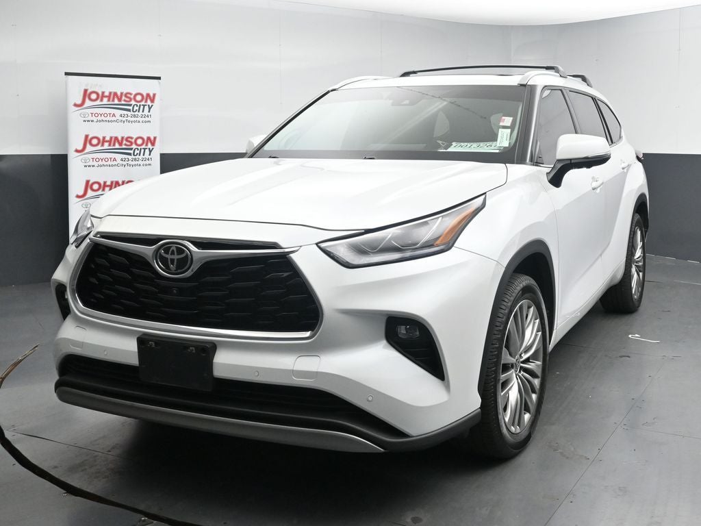 2023 Toyota Highlander Platinum