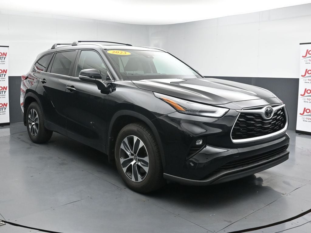 2023 Toyota Highlander XLE