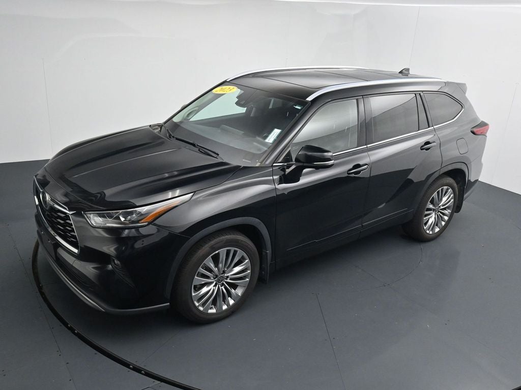 2023 Toyota Highlander Platinum